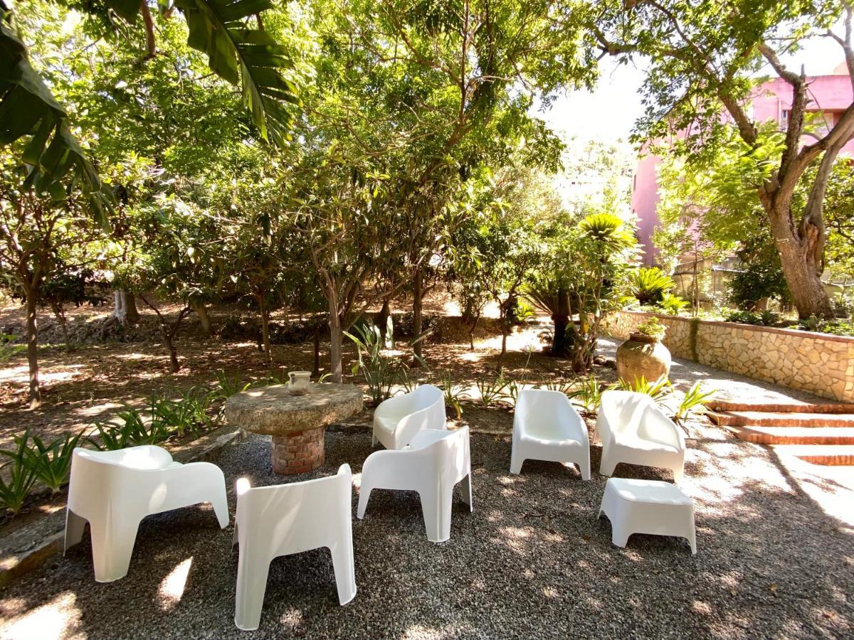 Villa Tana Pacenzia Cefalù Exteriör bild